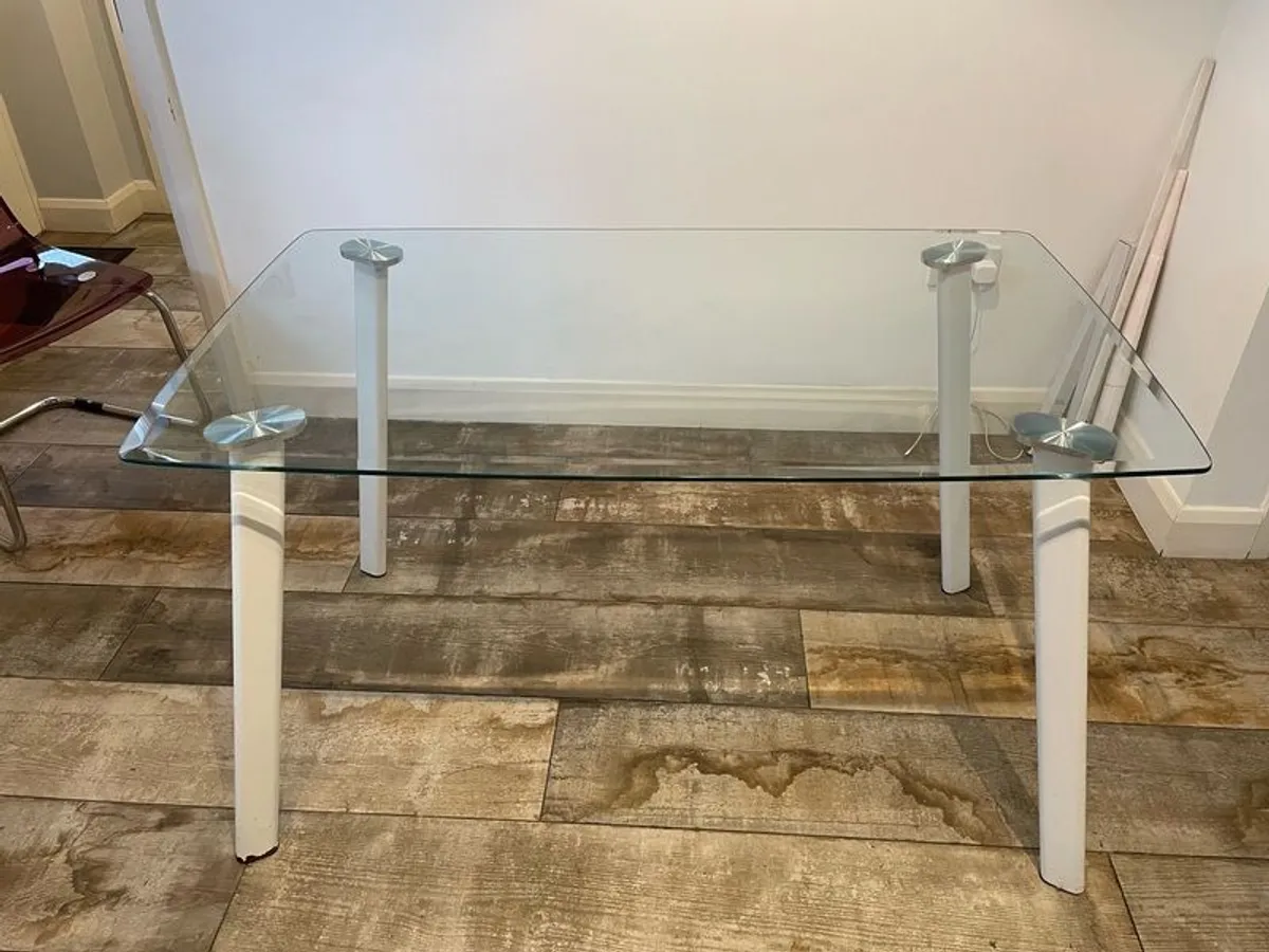 kitchen Table - Image 1