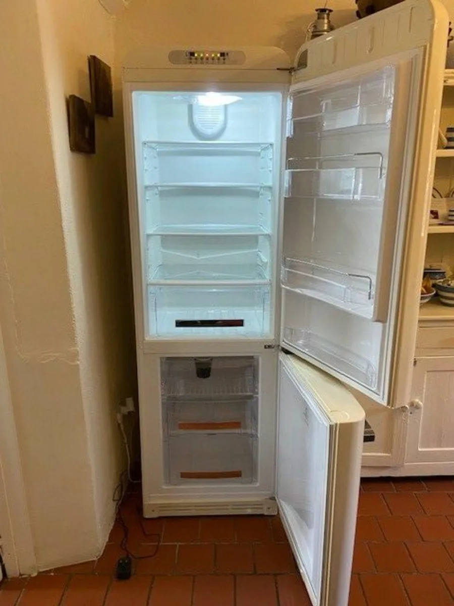 Smeg Fridge Freezer - Image 2