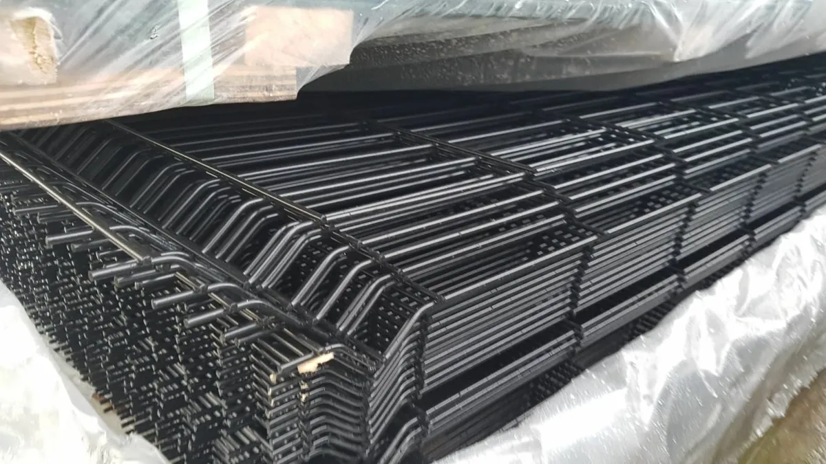 Security Fencing - Image 1