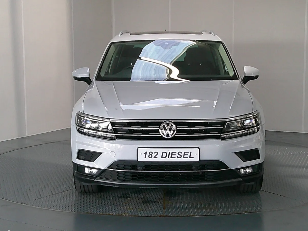 Volkswagen Tiguan 2018 - Image 2