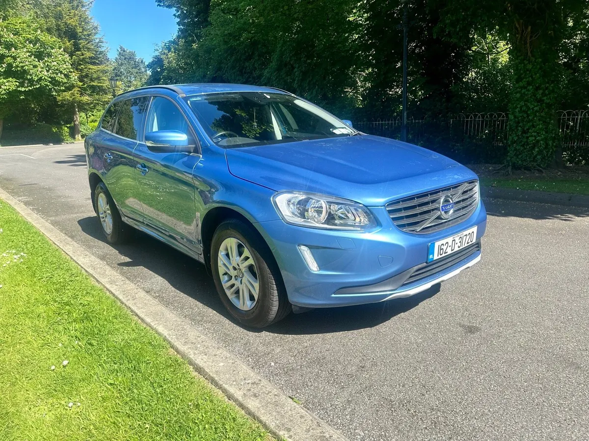 Volvo XC60SE Auto low mileage - Image 3