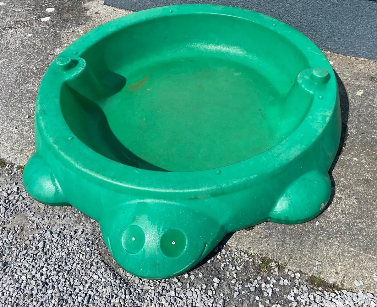 Sand pit - Image 2