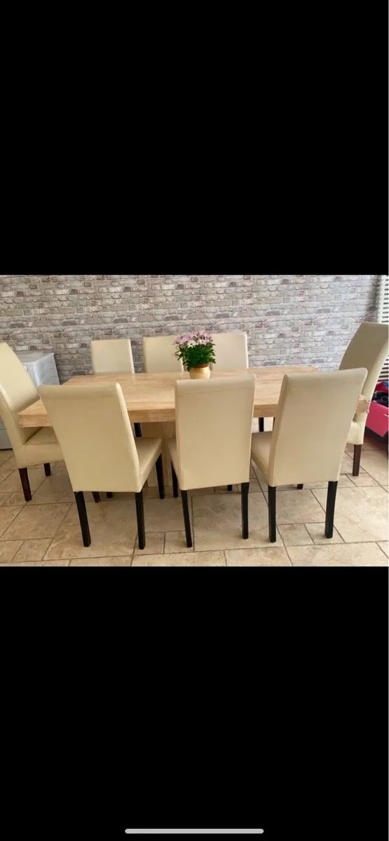 Large solid marble table & 2 chairs - Image 3