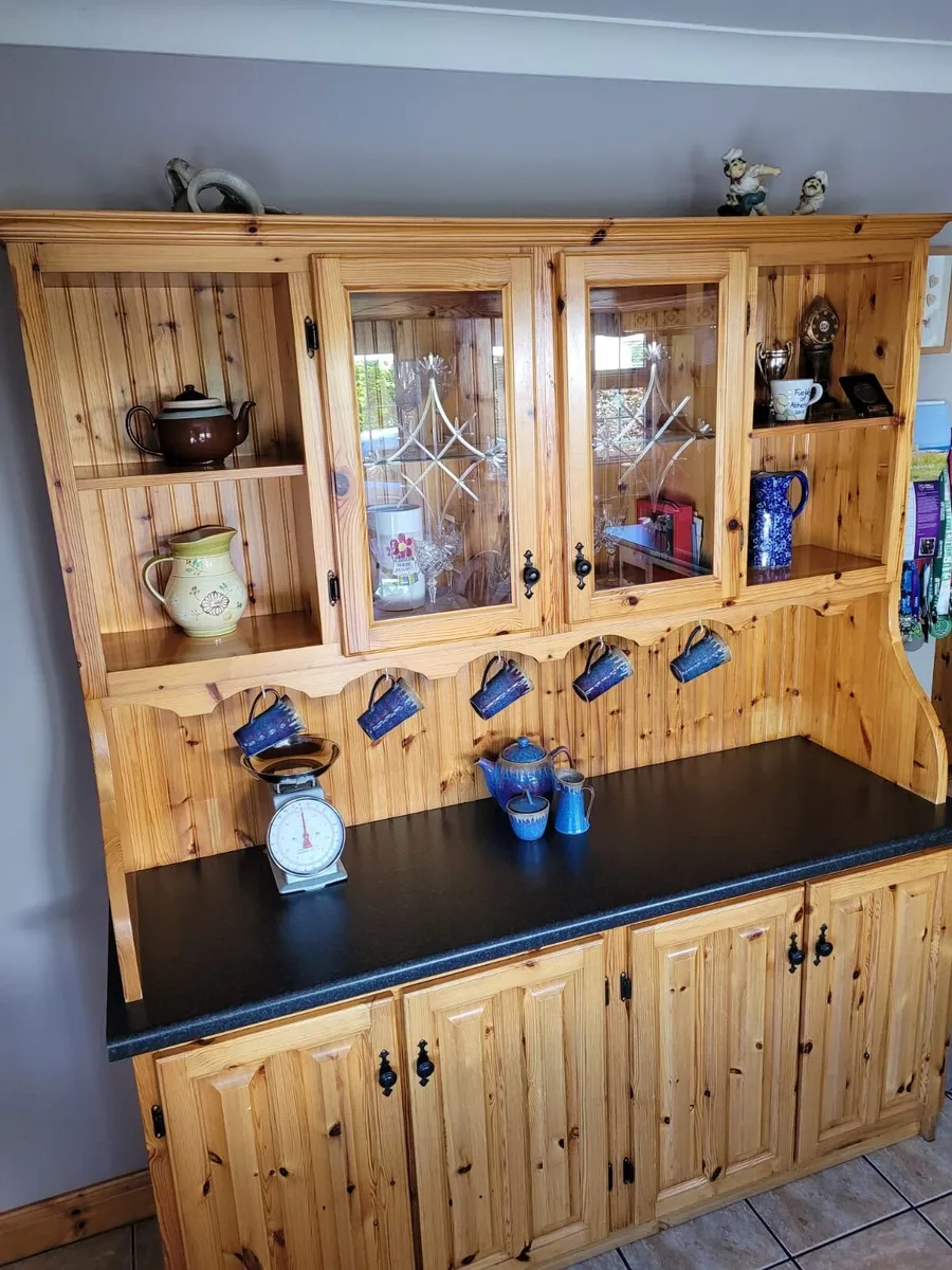 Large solid pine dresser - Image 3
