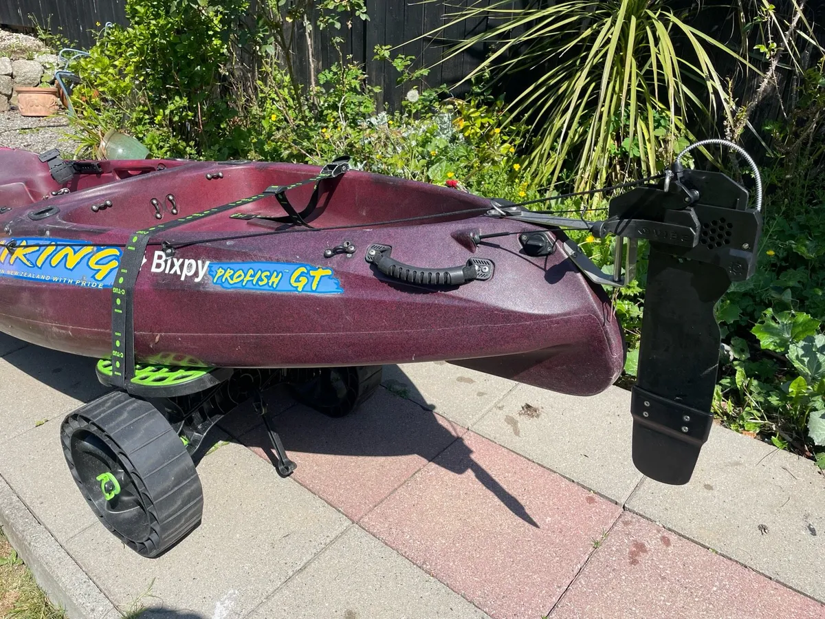 Viking Kayak - Image 2
