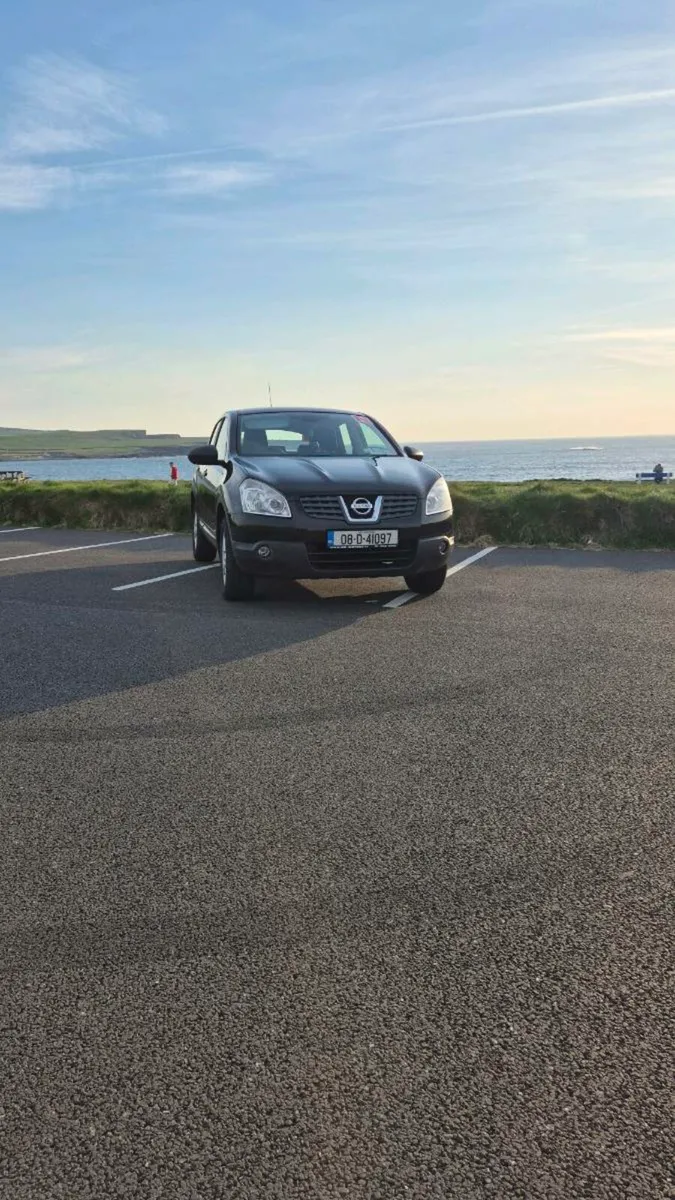 Nissan qashqai hatchback 2008 petrol - Image 2