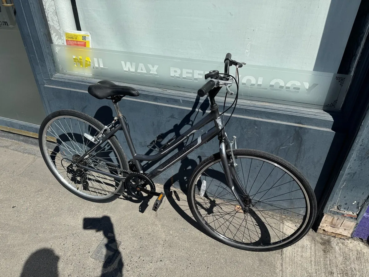 Ladies city Bike - Image 3