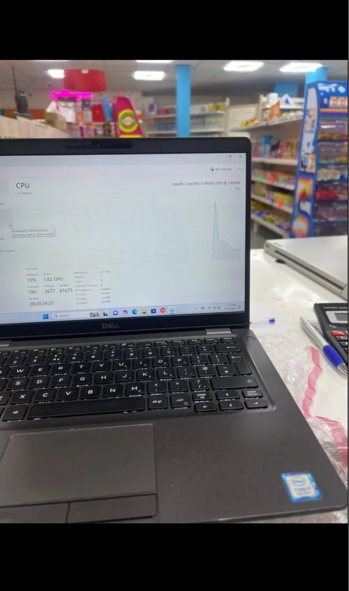Dell Latitude 5300 touchscreen i7 - Image 2