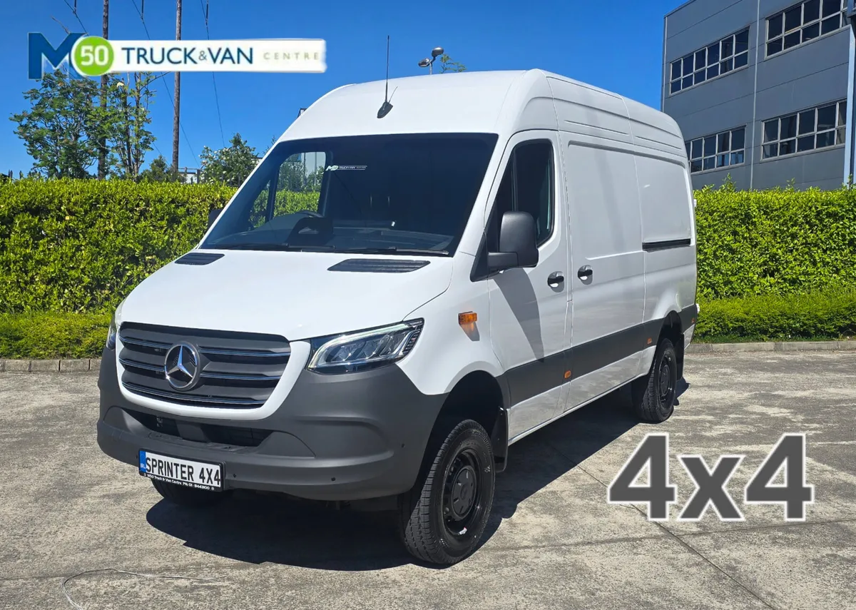 In stock 4x4 Sprinter 319/36 Select Auto - Image 1