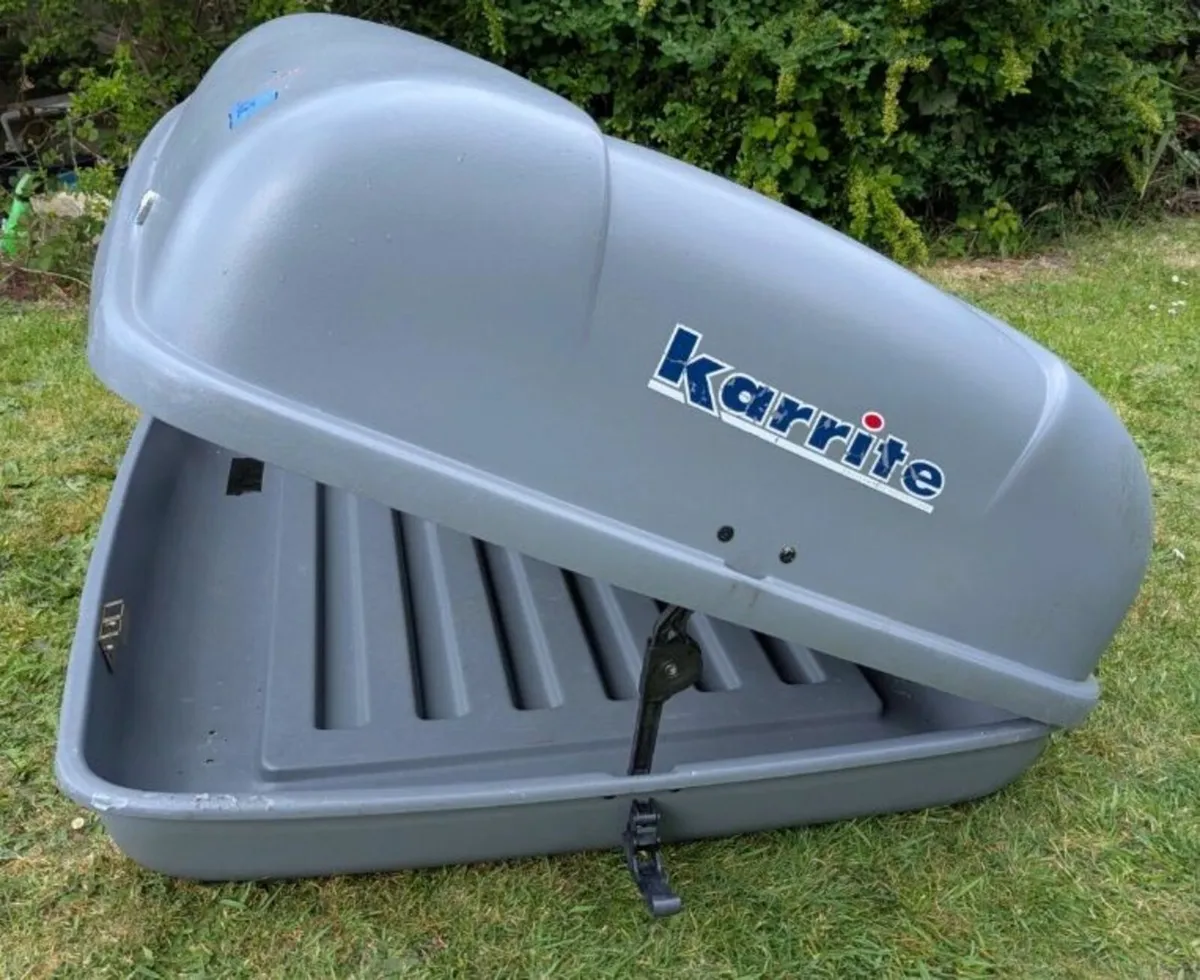 Roof Box - Karrite Mirage 450 -large black roof bo - Image 3