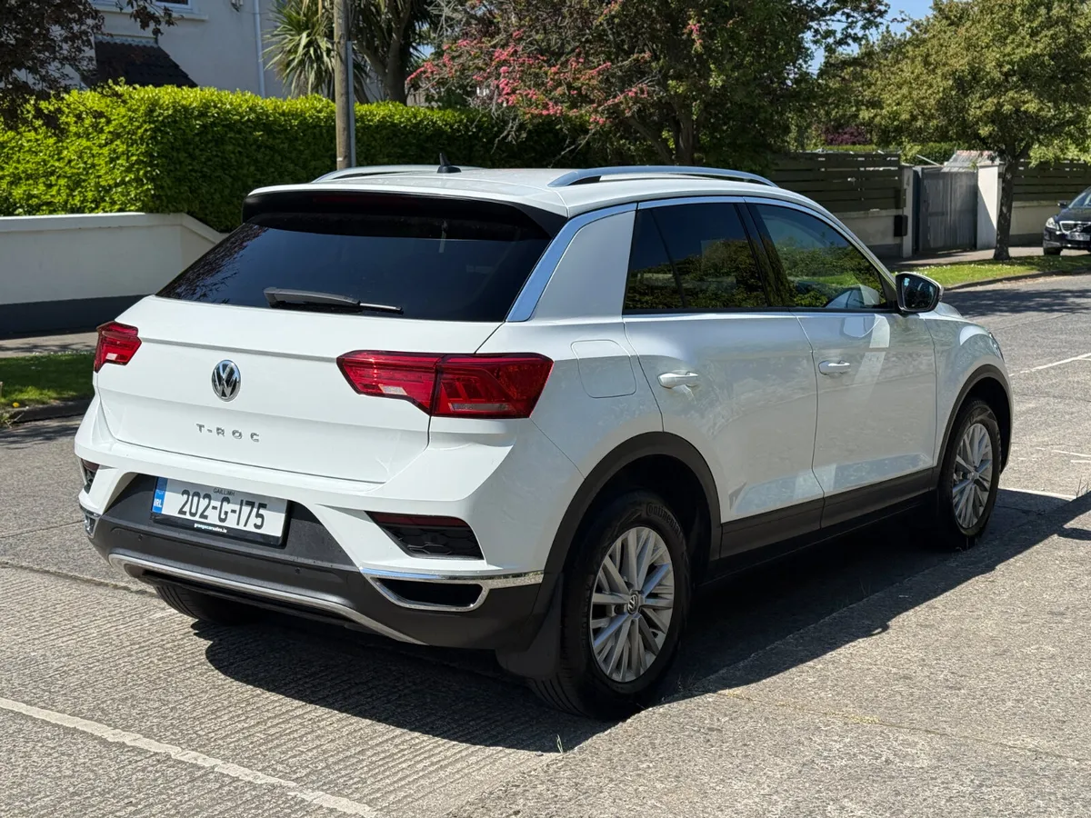VW T ROC 1.5 TSI PETROL LOW KMS - Image 4