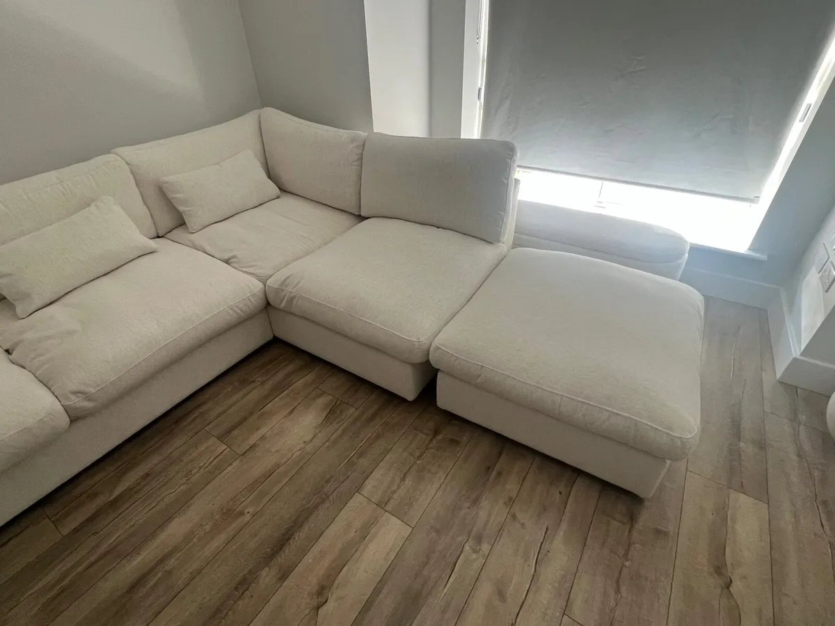 Apollo corner sofa and stool - Image 3