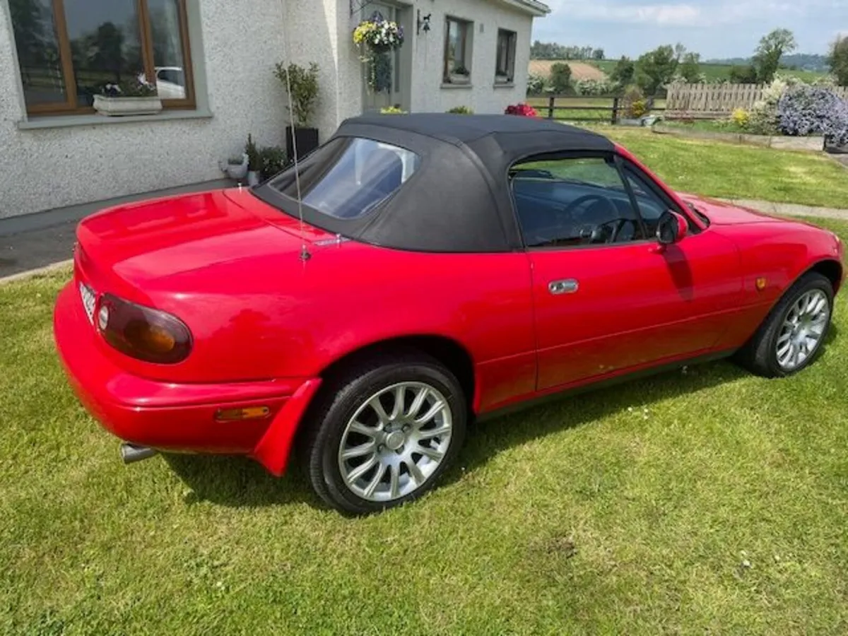 Mazda MX-5 1990 - Image 4