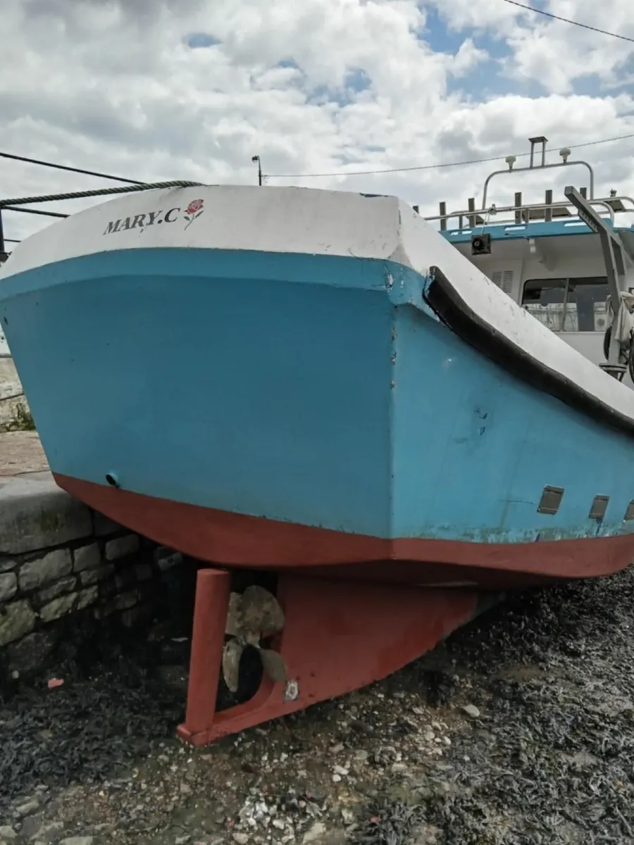 23 ft Strong, Fibreglass, Well Built Boat - Image 2