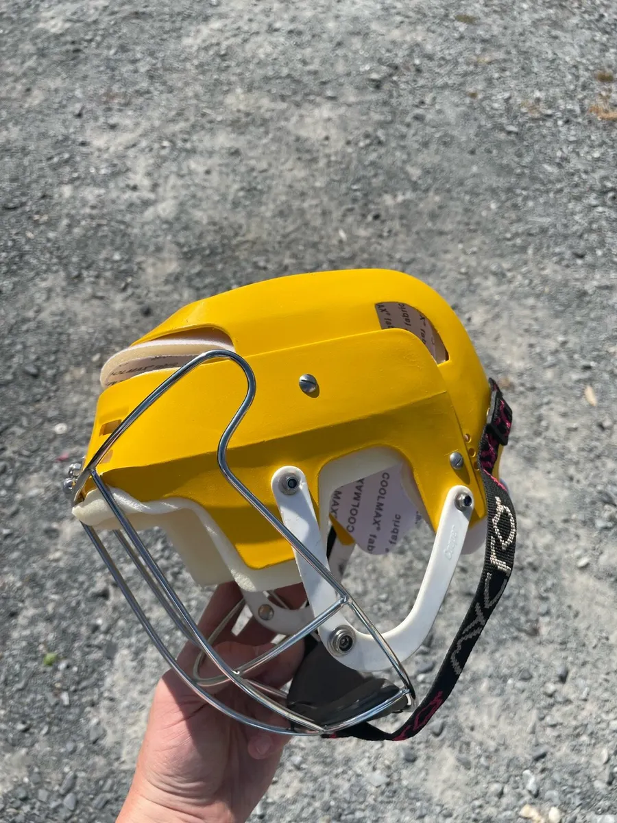 Gola helmet - Image 2