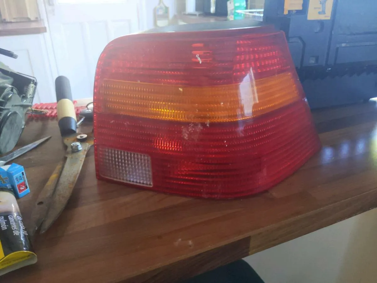 VW golf lamp - Image 2