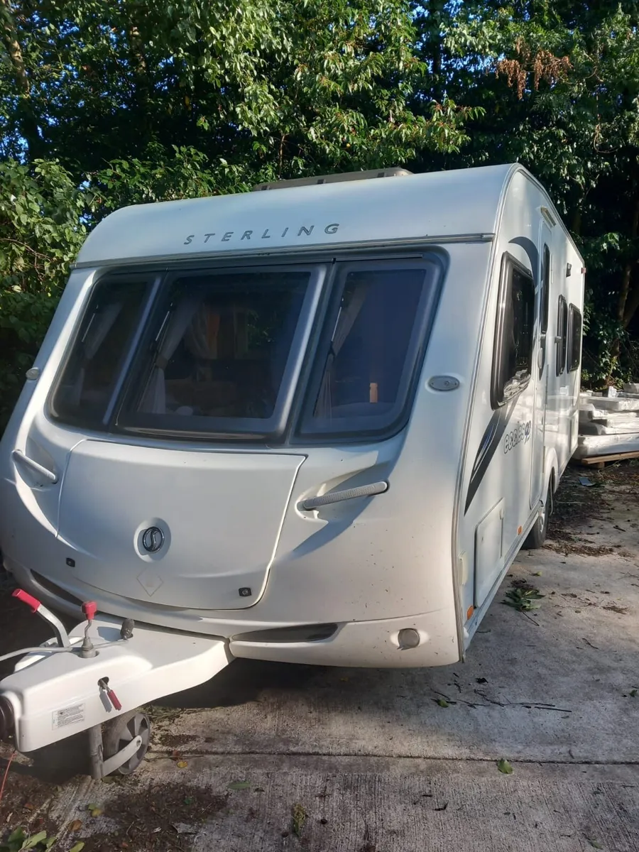 Caravan - Image 1