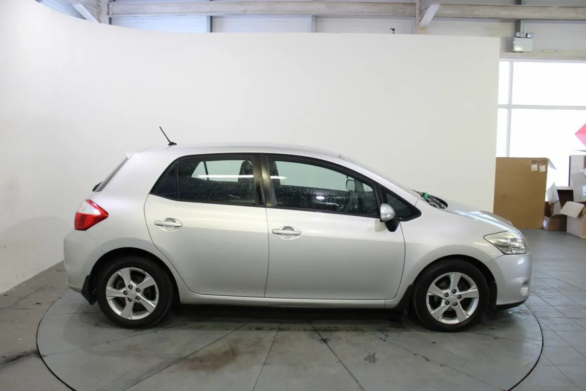 Toyota Auris 1.33 Dual Vvt-i Terra - Image 3