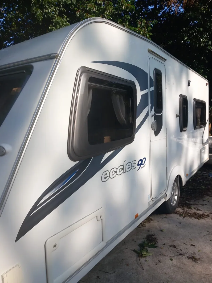 Caravan - Image 4