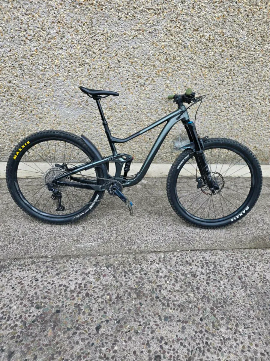 Giant Trance x2 29 2021 - Image 2