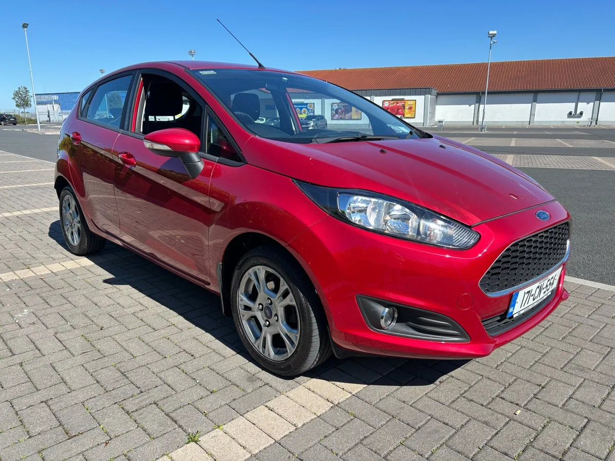 2017 Ford Fiesta 1.0 petrol ONE OWNER NCT 01/27 - Image 3