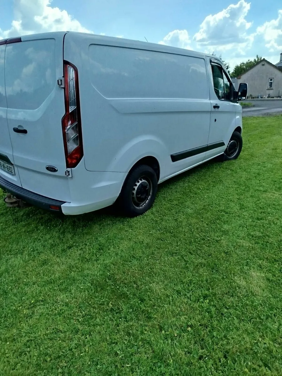 Ford Transit Custom 2018 - Image 4