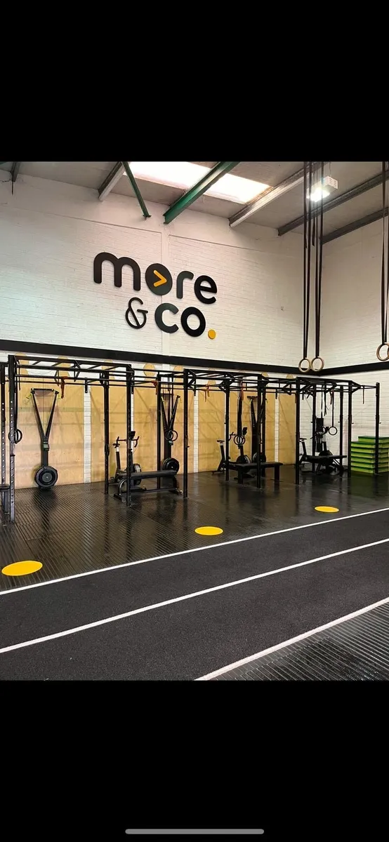 8 Bay Commercial Squat Rack / Fully Loaded - Image 2