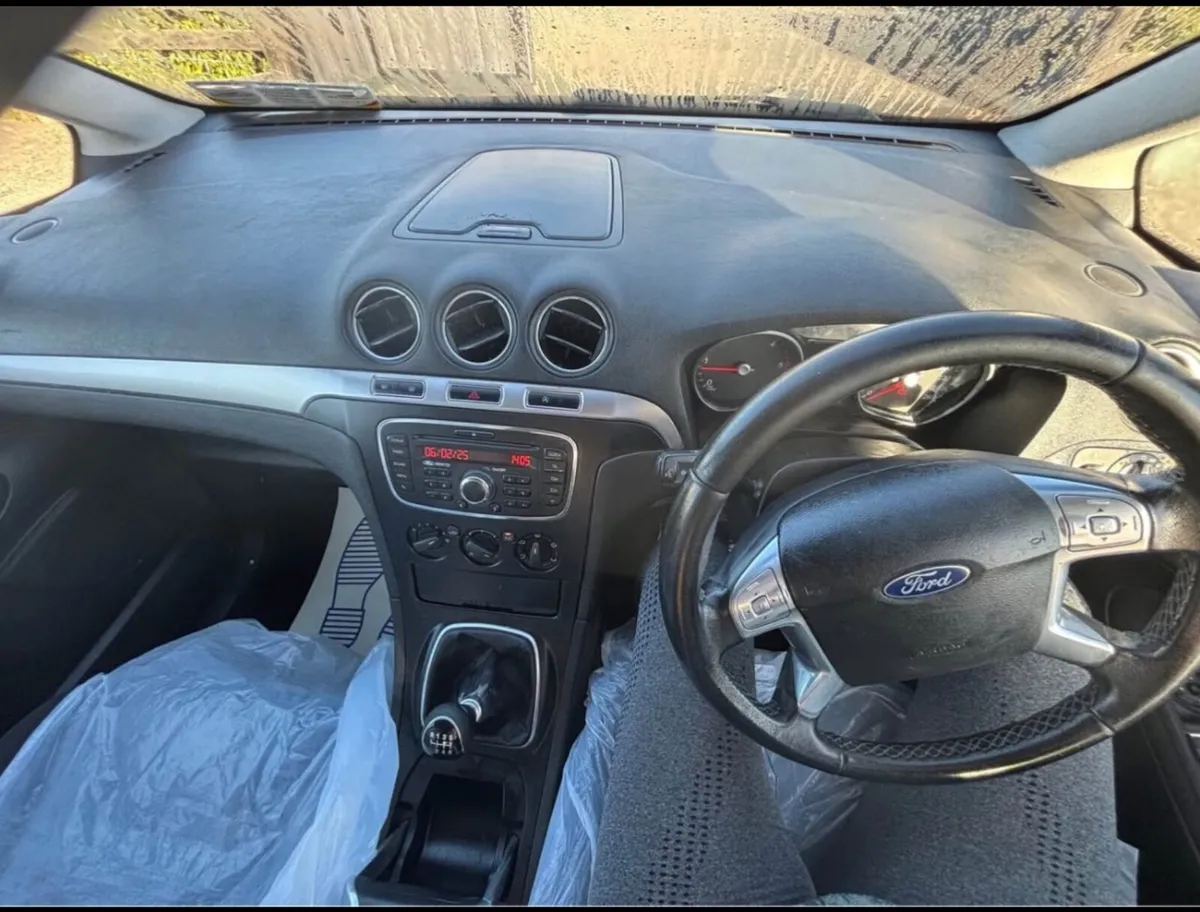 Ford Galaxy 7 Seater 2012 - Image 2