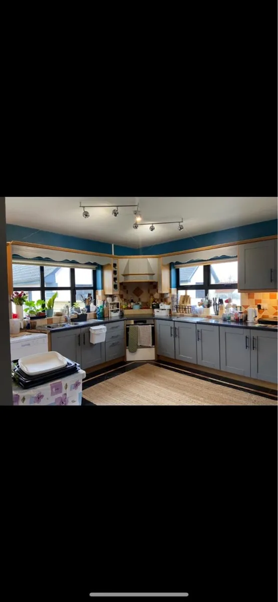 Kitchen - Image 2