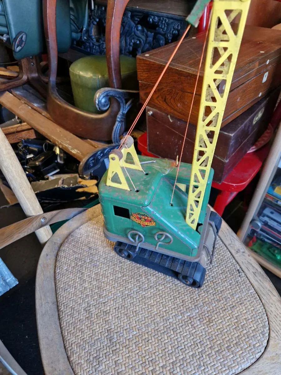 Vintage Marx Triang Pressed Steel Crane - Image 2