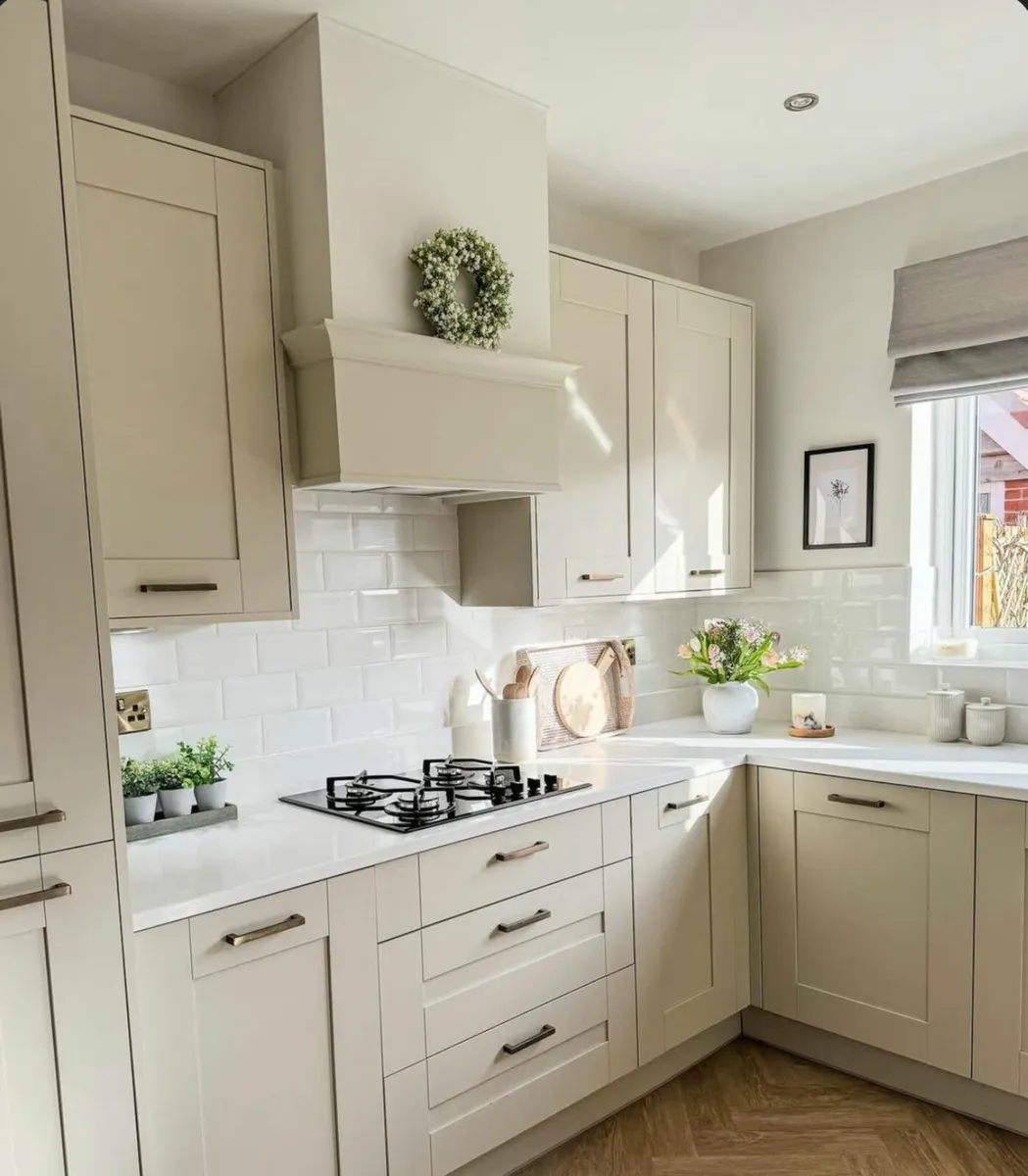 Brand new flatpack shaker kitchens - Image 1