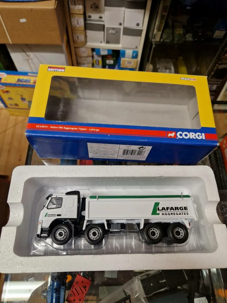 Corgi Volvo Tipper Truck 1.50 - Image 2