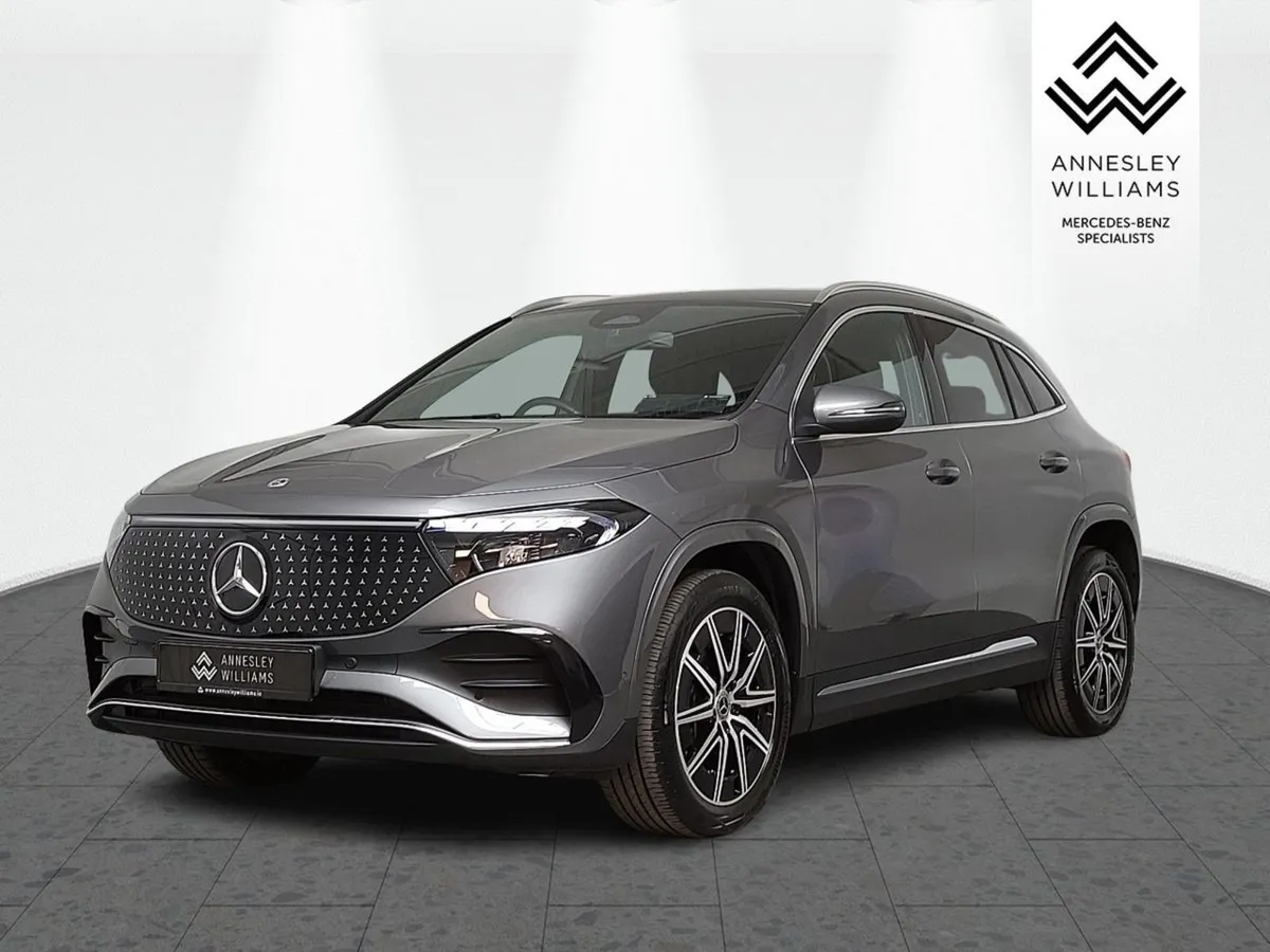 Mercedes-Benz EQA EQA 250  AMG Line Executive - Image 3