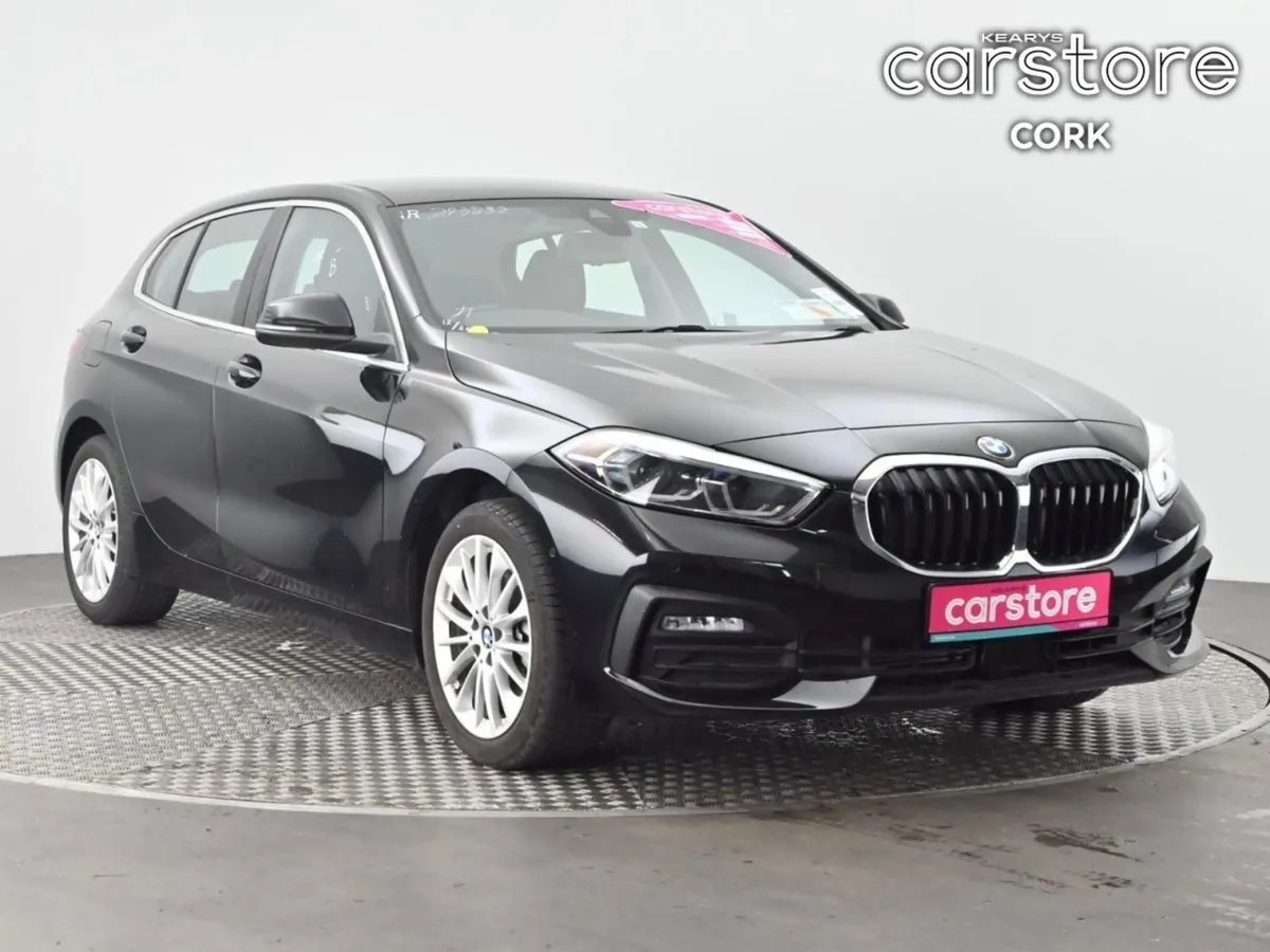 BMW 1 Series 118i Auto - Image 1