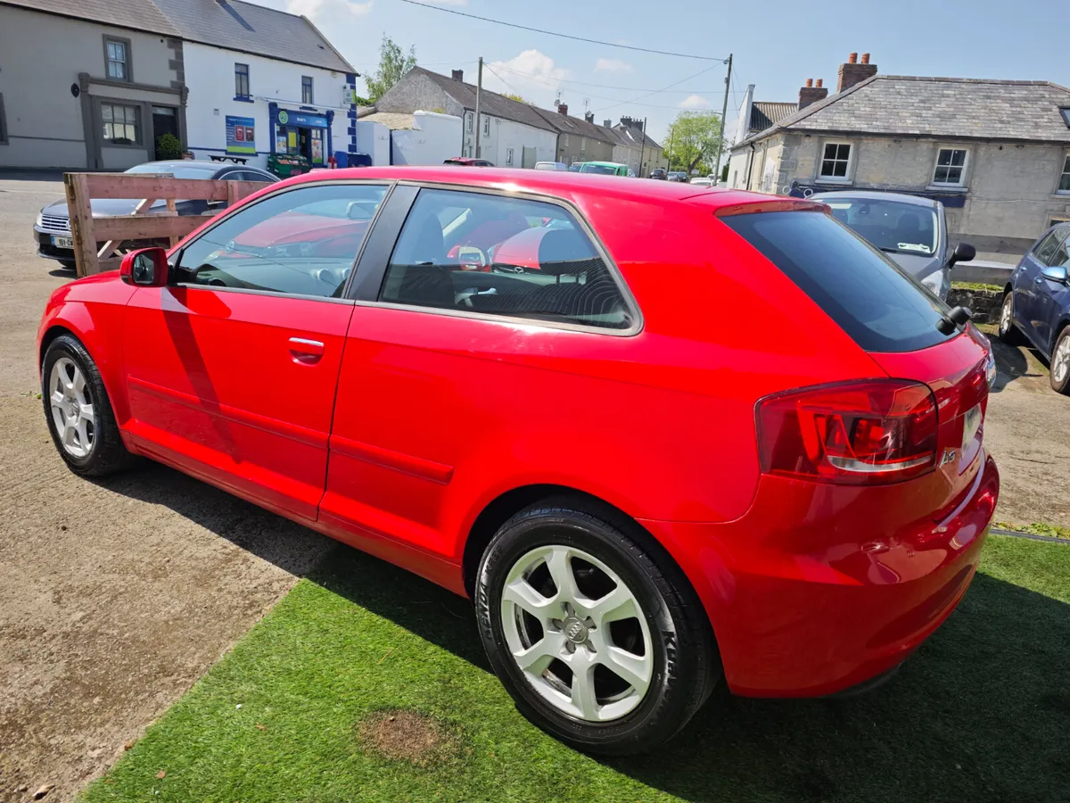 Audi A3 2012 1.6 TDI 105HP E - Image 3