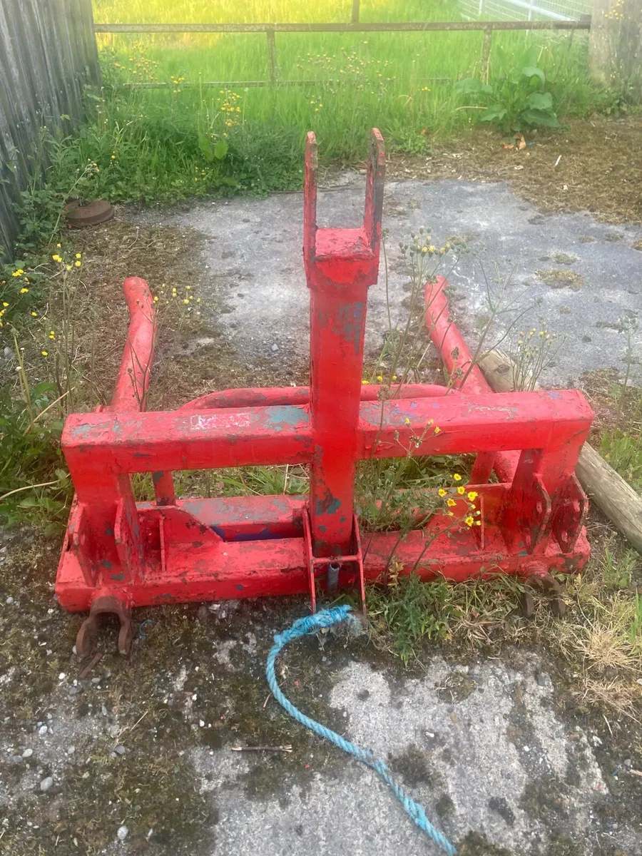 Bale lifter - Image 2