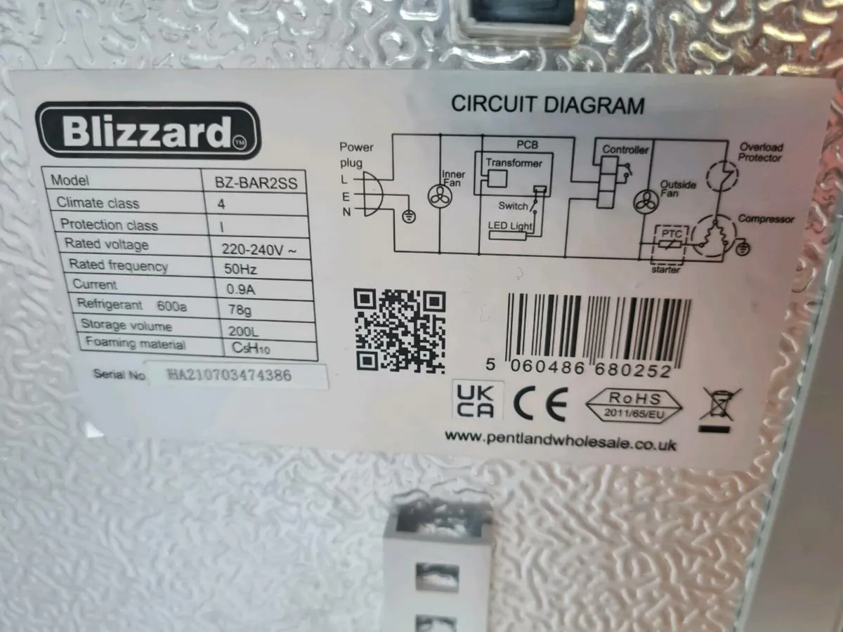Blizzard Bottle Cooler Fridge - Image 3
