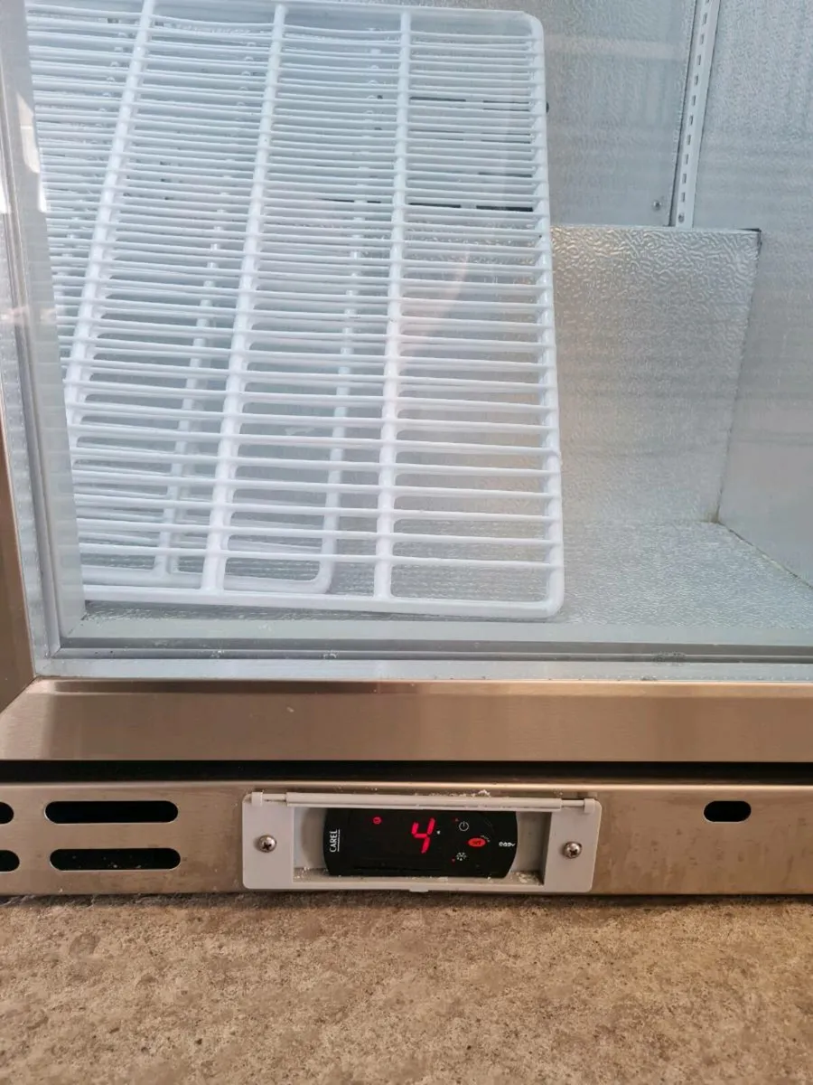 Blizzard Bottle Cooler Fridge - Image 4