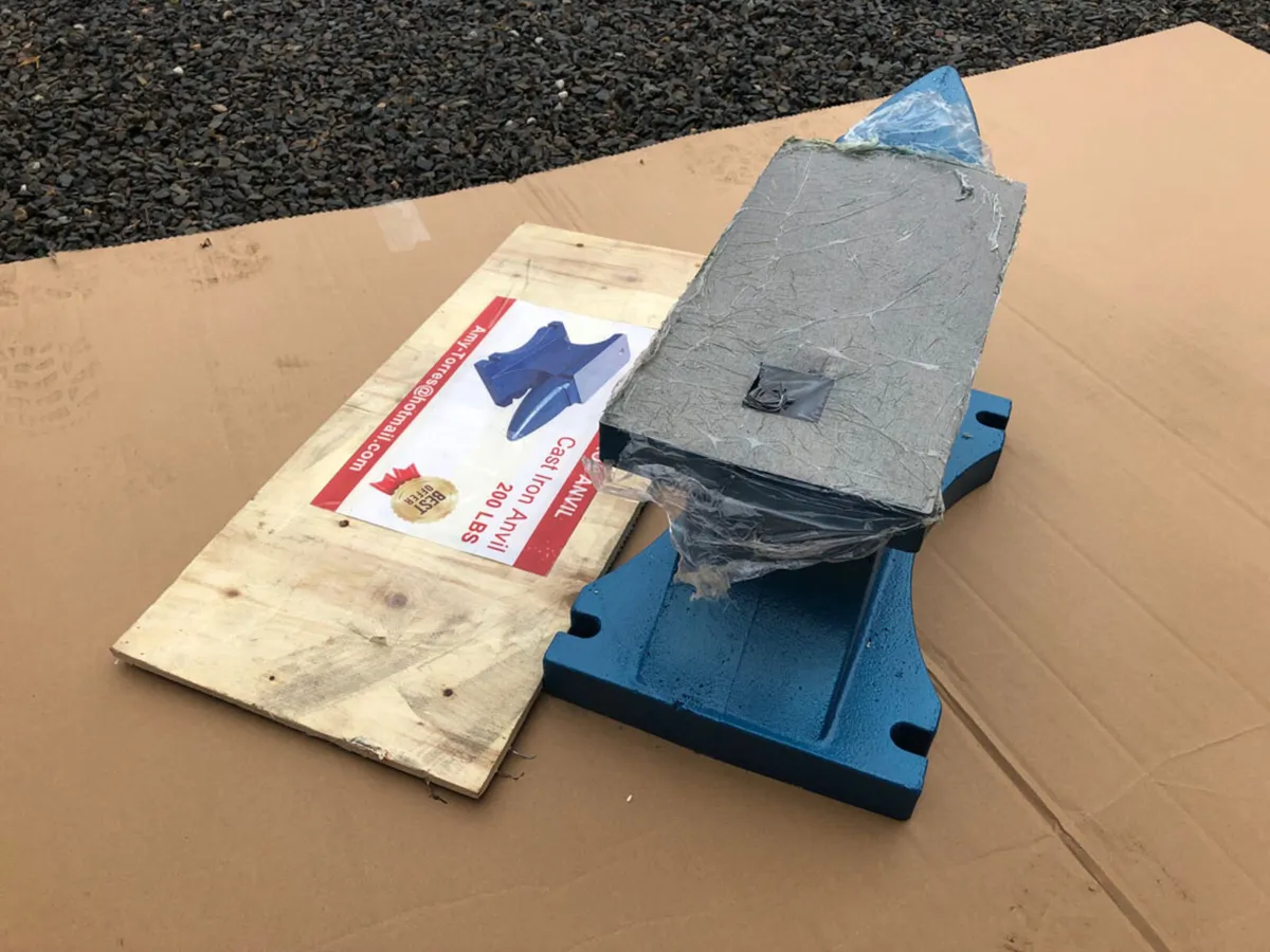 New 200Lbs Cast Iron Anvil **Online Auction** - Image 4