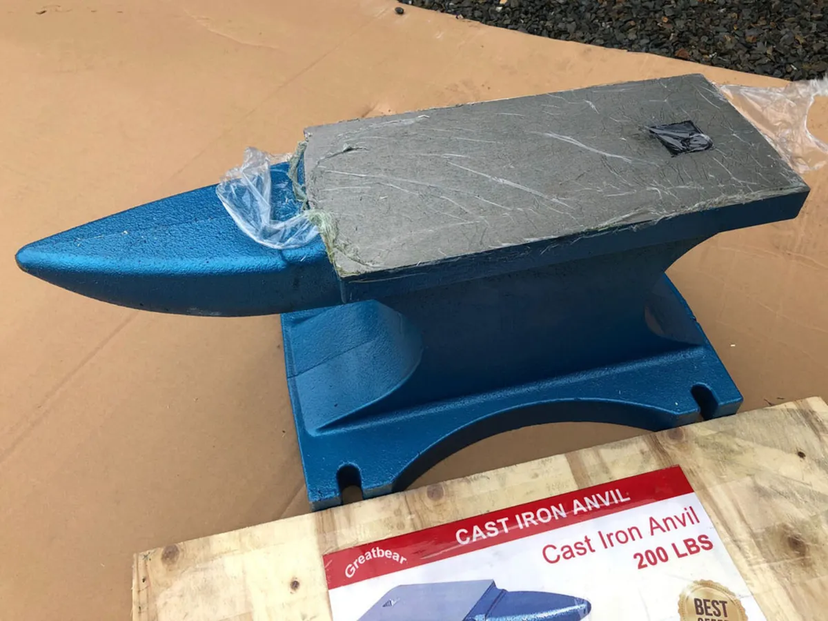 New 200Lbs Cast Iron Anvil **Online Auction** - Image 3