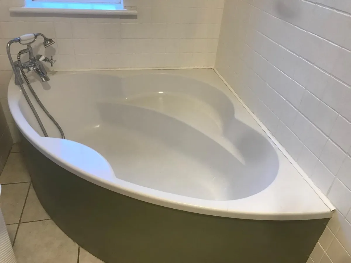 Corner Bath