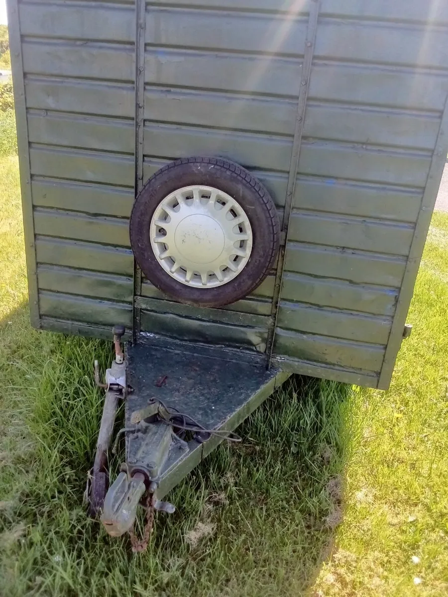 Rice Horse Box For Sale - Image 3