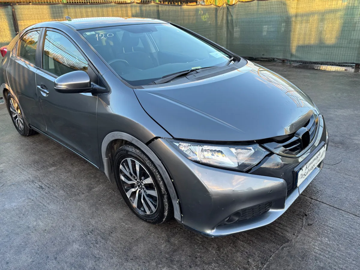 2013 Honda Civic light damage - Image 3