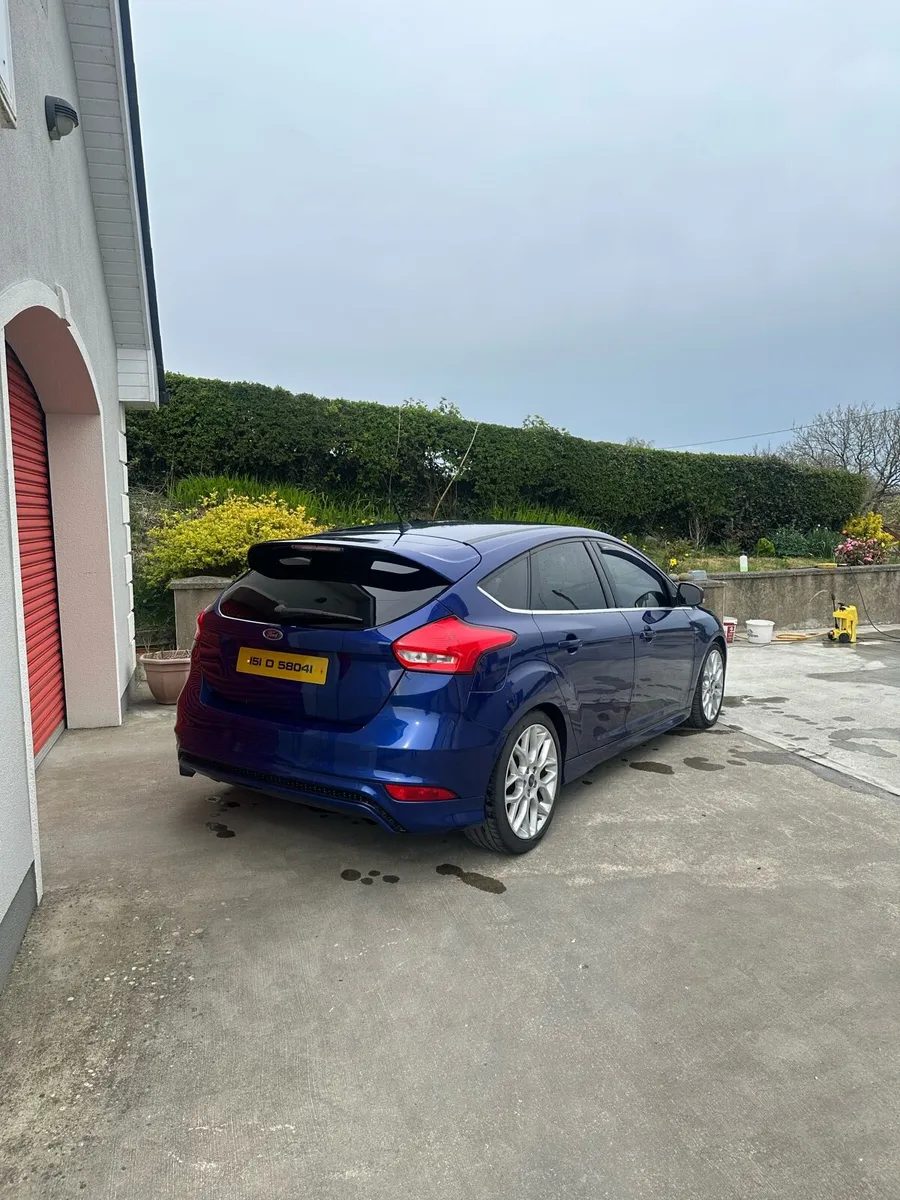 151 Ford Focus Zetec S - Image 3