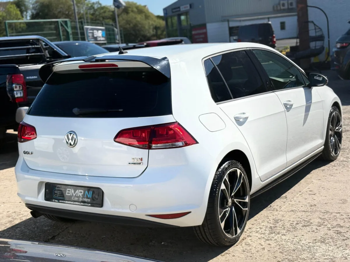 VW GOLF 1.6 TDI Mk7 Top Spec - Image 2