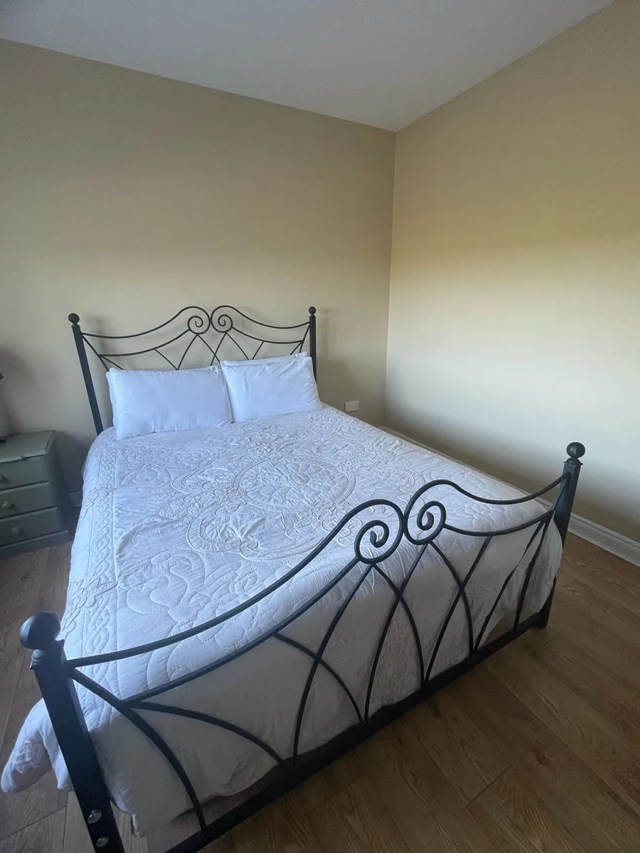 King Bed