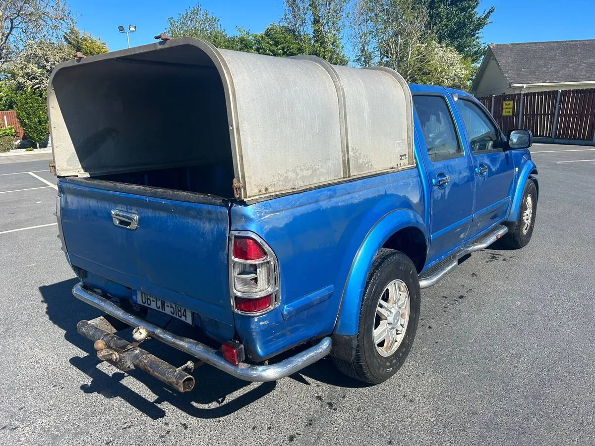 2x 06 Isuzu Dmax EXPORT / FARM JEEPS - Image 4