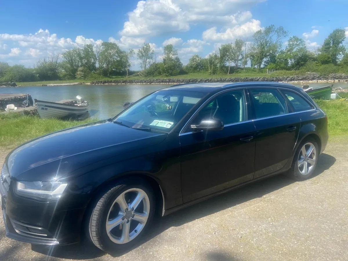 Audi A4 Estate Black 2012 Diesel - Image 1