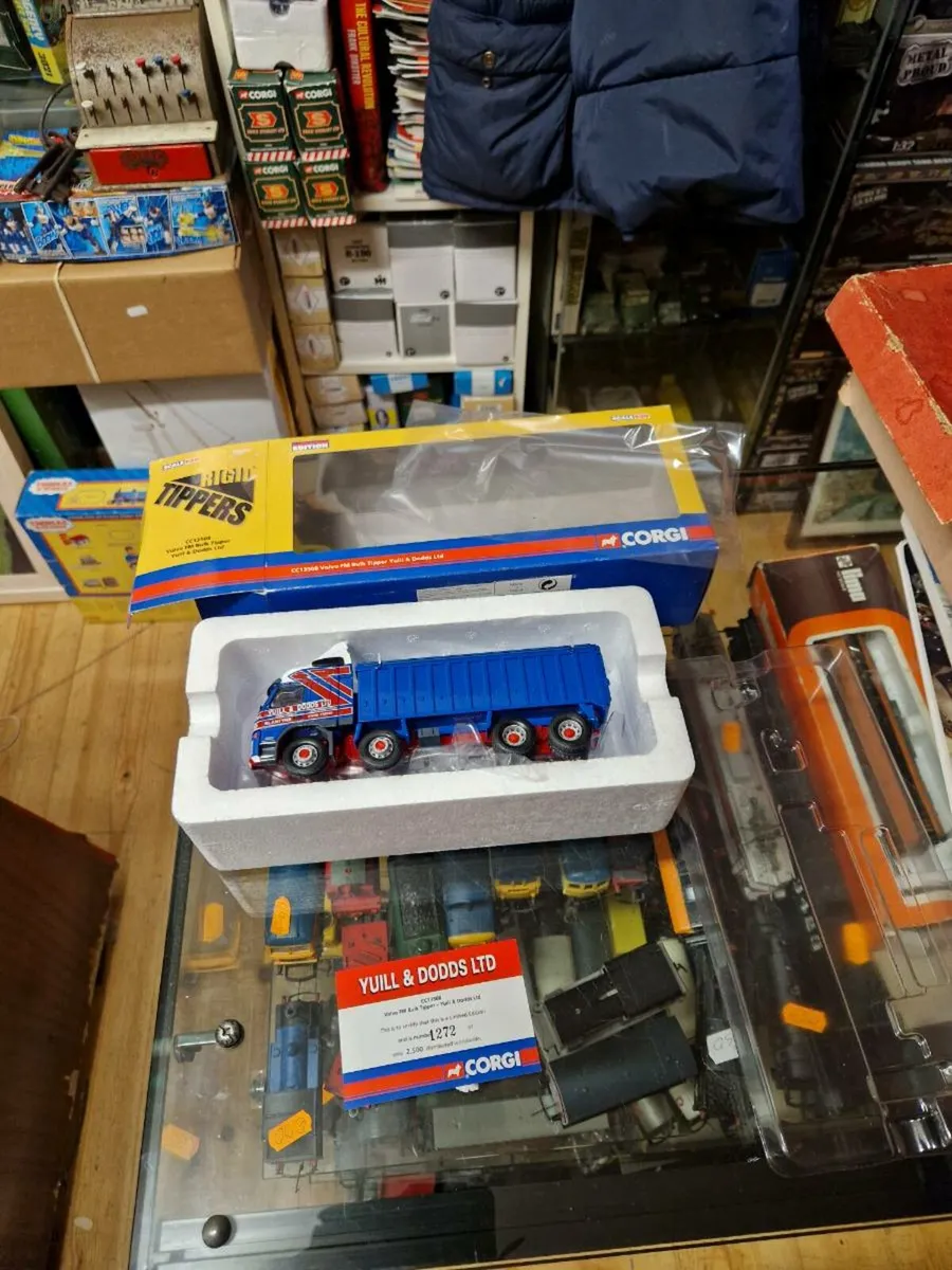Corgi Volvo Tipper Truck 1.50 - Image 1