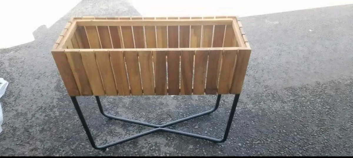 Planter Box - Image 1